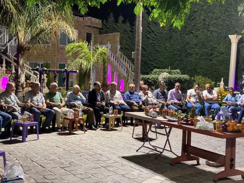 لقاء سياسي للبروفيسور نصرالله حول اخر التطورات على الساحتين اللبنانية والإقليمية في بلدة الرمادية