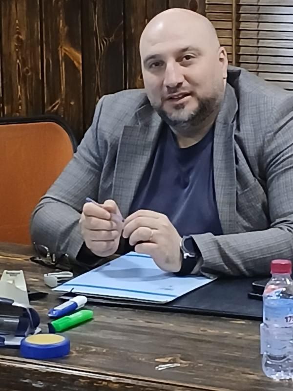 الاهتمام بالجنوب أولاً وبالاقتصاد أولاً...