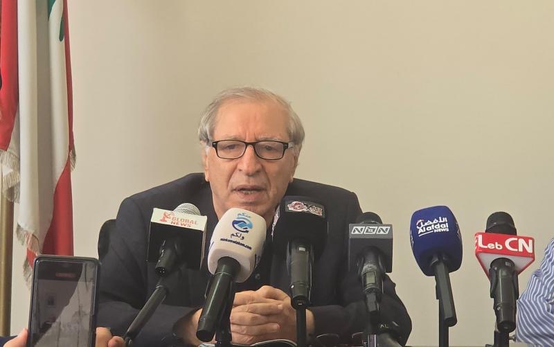 لبنان في ’’ملعب الكبار‘‘ منهك ولا يموت ويؤثر الوصاية السعودية