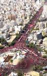 *الآن؛ لقطة جوية للحشود الضخمة الموجودة في مسار تشييع الجثمان الطاهر لقائد الثورة الإسلامية الشهيد. *