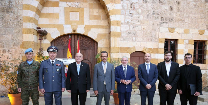 العميد موسى كرنيب يُكرّم بوسام الاستحقاق المدني الإسباني خلال حفل السفارة الإسبانية في لبنان بحضور كبار المسؤولين