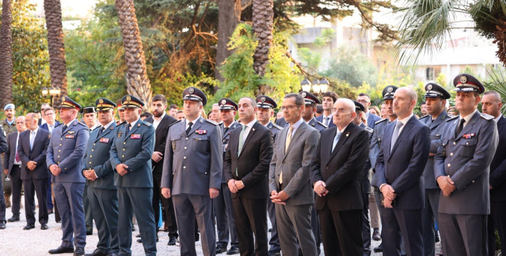 العميد موسى كرنيب يُكرّم بوسام الاستحقاق المدني الإسباني خلال حفل السفارة الإسبانية في لبنان بحضور كبار المسؤولين